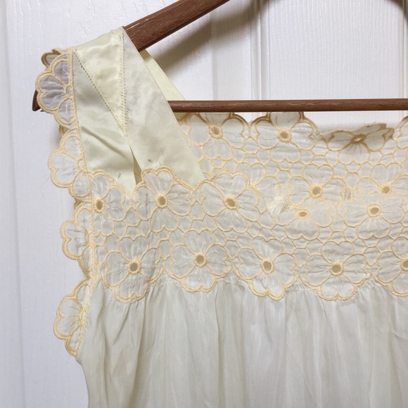 Vintage Other - Vintage 50s Buttercream Eyelet Nightgown